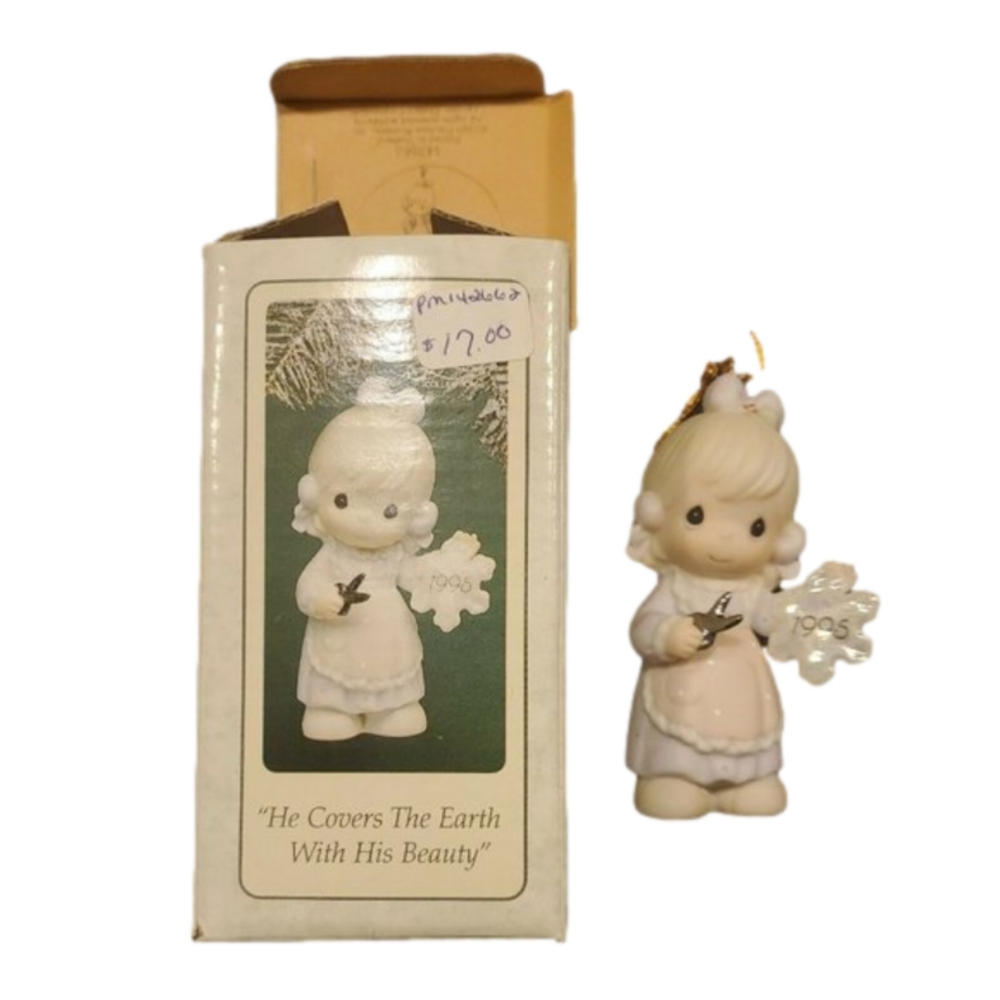 Precious Moments-1995 'He Covers The Earth With His Beauty' #142662 In Box